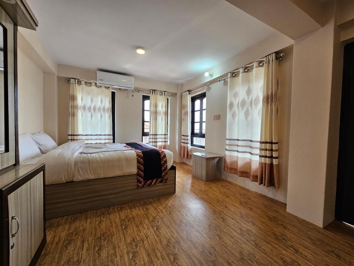 Hotel Durbar Side Bhatgoan Zewnętrze zdjęcie
