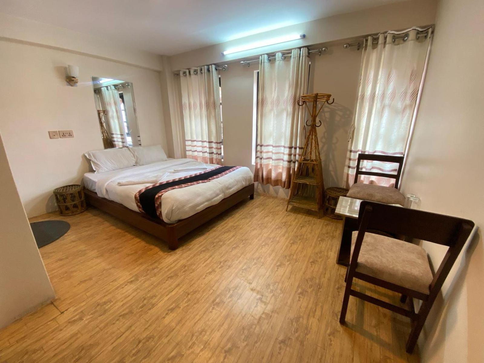 Hotel Durbar Side Bhatgoan Zewnętrze zdjęcie